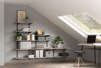 Stilvolle Wandregale Mansardenzimmer