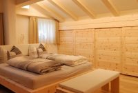 Natürliche Materialien Mansardenzimmer